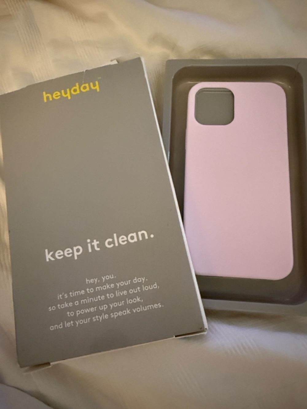 NWOT heyday iPhone 12/ 12 Pro Silicone Dusty Pink Phone Case